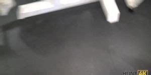 HUNT K Magnificent Chick Gives Trimmed Vagina For Cash In The Gym Tnaflix