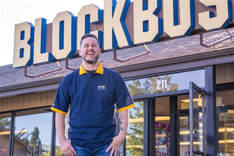 blockbuster halloween costume 5
