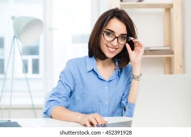257 344 Brunette Glasses Images Stock Photos Vectors Shutterstock