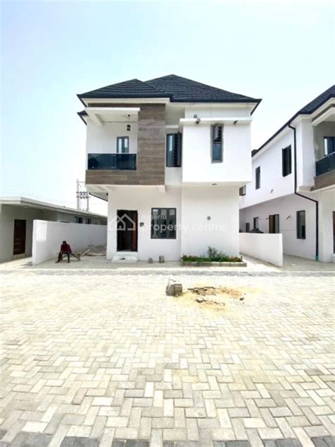 For Sale Beautiful 4 Bedroom Fully Detached Duplex With Bq Orchid