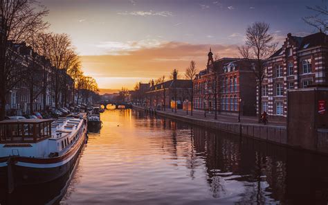 Daily Wallpaper: Amsterdam at Sunset | I Like To Waste My Time