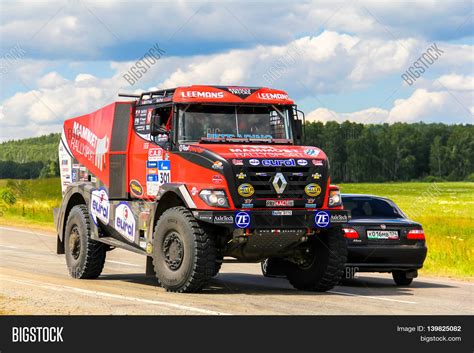 Image et photo de Renault K520 (essai gratuit) | Bigstock