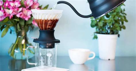 Hario Switch Is The Ultimate Hybrid Coffee Maker for Pour-Over and