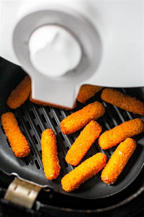 Frozen Fish Fingers In Air Fryer - Fast Food Bistro