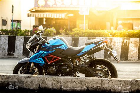 Blue Chrome Benelli Tnt 600 Wrapfolio