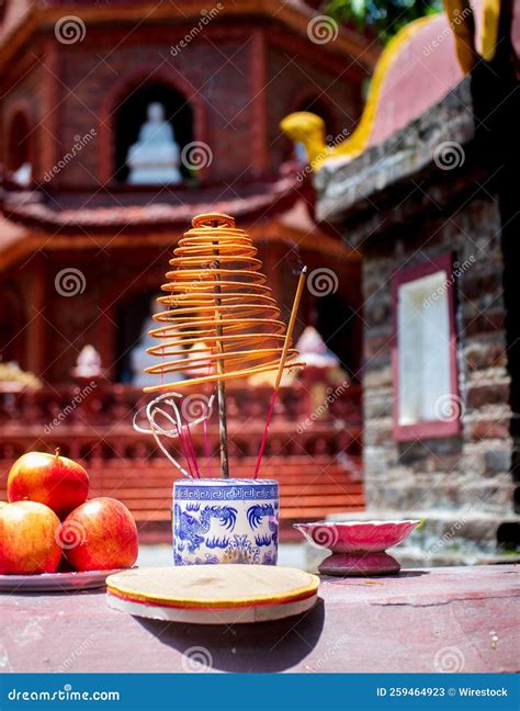 Tran Quoc Temple Hanoi Vietnam Stock Image - Image of tradition, apple