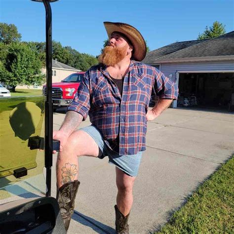 elroy red beard net worth