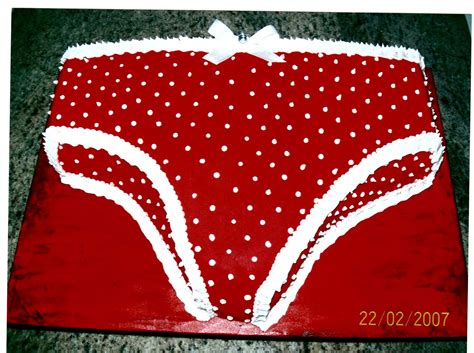 Bolos Loura Caldas Bolo Ch De Lingerie Ref N