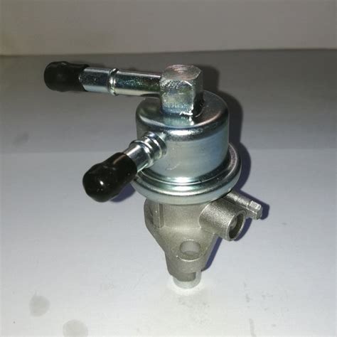 Kubota V2403 fuel pump - Yif Engine Parts