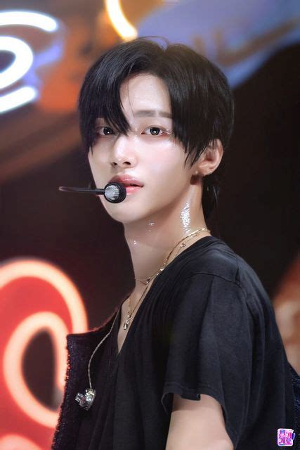 5th Gen Star Is Going Viral For His Sweaty Hot AF Look At Inkigayo Koreaboo