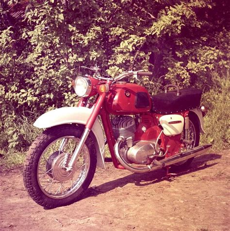 Легенда нашей молодости: ИЖ Планета-3 | carakoom.com