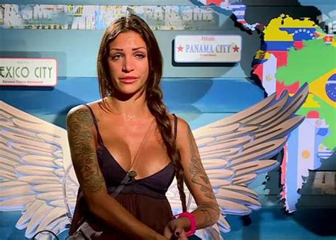 Julia Paredes Nude Pics Page 1