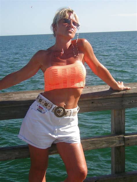 Pin Up Milf Porn Pictures Xxx Photos Sex Images Pictoa