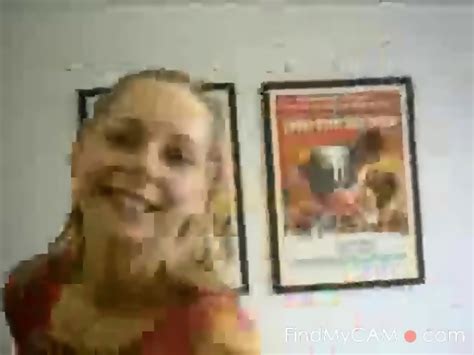 Horny Blonde Babe Fucks A Baseball Bat