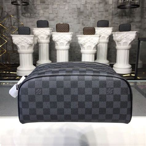 Louis Vuitton King Size Toiletry Damier Graphite Canvas 11in28cm Lv