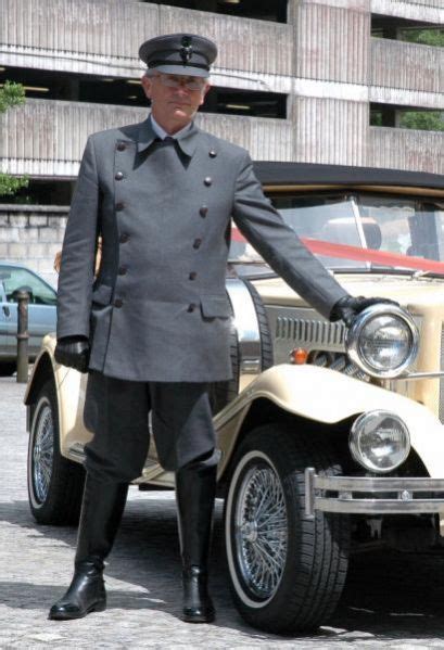 Chauffeur Uniform At Best Price In Gurugram Id 1268781 Unifocracy
