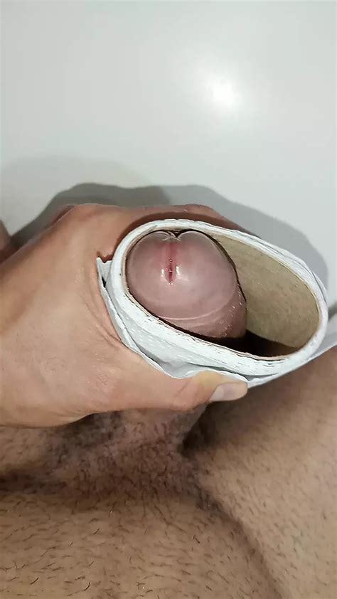 Desperate Handjob Public Bathroom Shopping Mall Big Cock And Venoza Gay Porn Xhamster