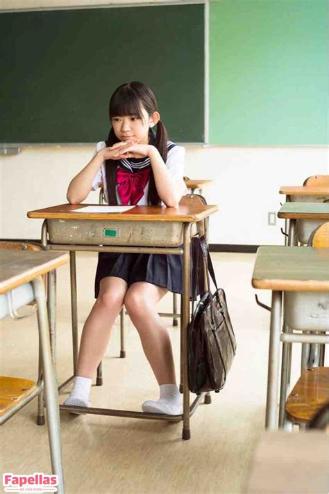 Marina Nagasawa 長澤茉里奈 aka marinanagasawa Nude Leaks OnlyFans Fapellas