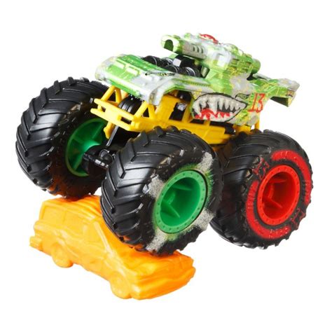 Базова машинка позашляховик 1 64 серії Monster Trucks Hot Wheels в ас FYJ44