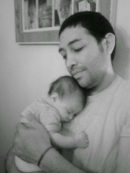 Tras Ser Rechazada Por Familias Fue Adoptada Por Un Matrimonio Gay La Conmovedora Historia