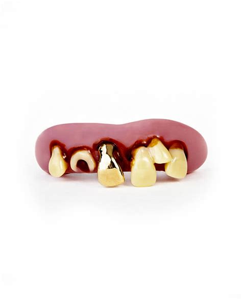 Terrible Pirate Teeth Fun Dentures Halloween And Carnival Horror