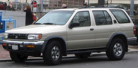 1999 Nissan Pathfinder Xe 4dr Suv 33l V6 4x4 Manual