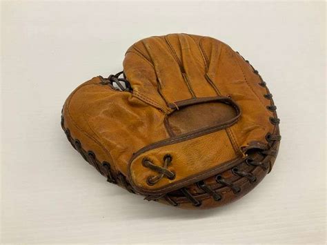 Vintage Sporting Goods Leather Baseball Glove Professional Model