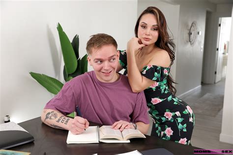 Crystal Rush Moms Teach Sex Babesource