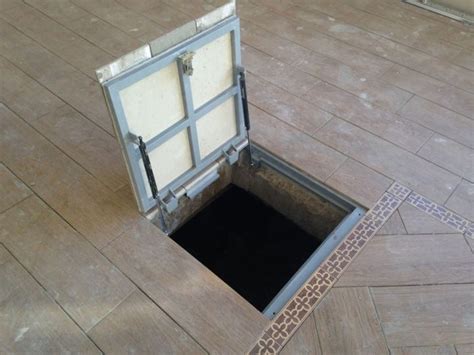 Петли для люка в полу: виды, материалы, монтаж своими руками