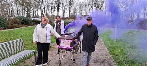 Morbihan urgences fermées la nuit un enterrement de première classe