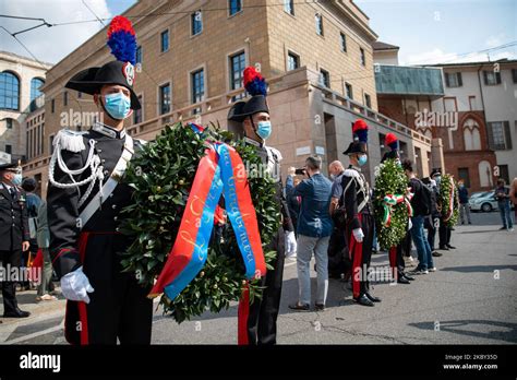 Les Carabinieri Italiens Participent La Comm Moration Du Th