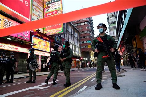 Hong Kong Police Arrest 90 At Protests Over Election Delay Keye