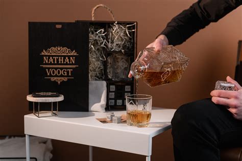 Каталог камней для виски. Стальные кубики для охлаждения напитков ...