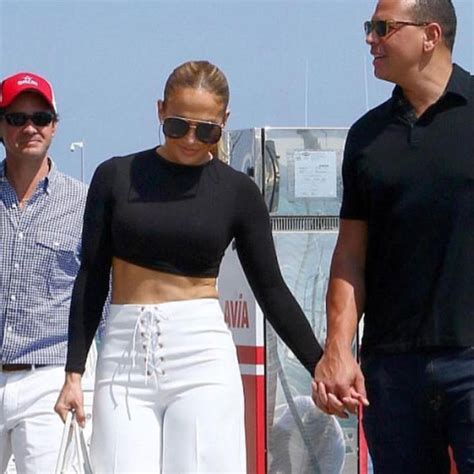 J Lo In Naked Wardrobe