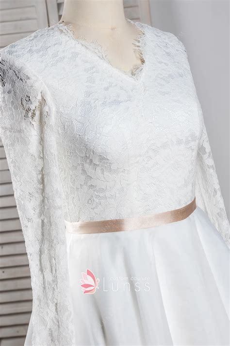 Elegant Long Sleeve Ivory Lace and Organza Wedding Dress - Lunss
