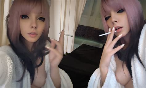Egirl Smoking In Bathrobe Ask Me For Full Vid American Gothic Porn XHamster
