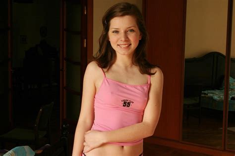 Pictures Of Teen Kimmy Teen Giving You A Naughty Tease Porn Pictures XXX Photos Sex Images