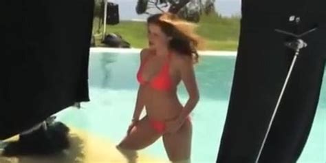 Jenna Fischer Bikini Scene In Shape Magazine Photo Shoot Tnaflix