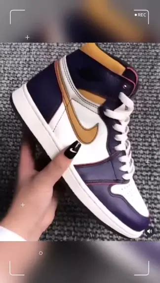 Nike Pro Sophie Rain Naked