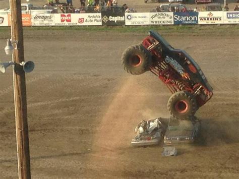 Dacotah Speedway Official North Dakota Travel And Tourism Guide