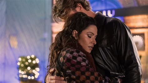 Sex Life Canceled At Netflix After Seasons