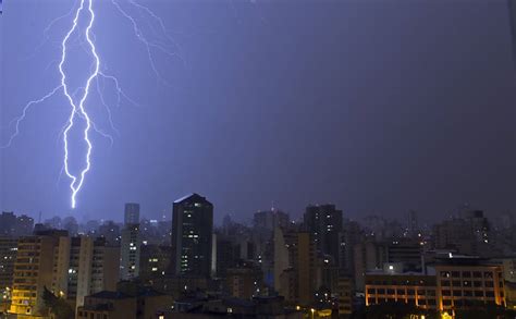 Temporal em São Paulo 29 05 2018 Cotidiano Fotografia Folha de