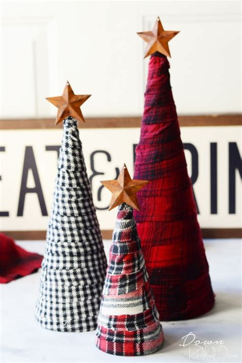 Diy Flannel Trees Easy Diy Rustic Christmas Home Decor