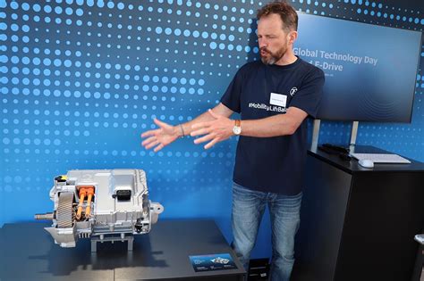 ZF_2speed_EV_Drive_1 画像｜EVも変速機が必要だった！ZFが世界初公開した「2速電動ドライブ」がEVの常識を変える【ZF ...