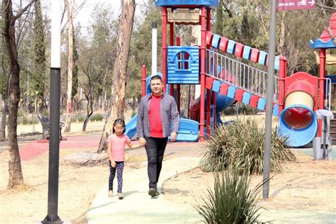 Dad Walks And Runs In The Park With His 5 Year Old Brunette Latina