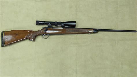 Remington Model 700 BDL Custom Deluxe W SS Barrel In 264 Win Mag Cal