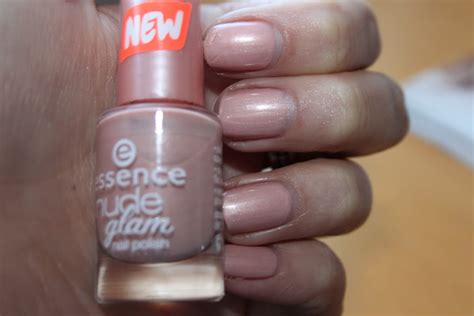 Essence Nude Glam Teddlicious