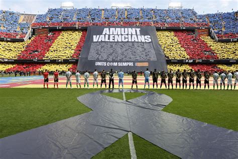 Homenaje En Mestalla A Las V Ctimas De La Dana Antes Del Valencia Betis