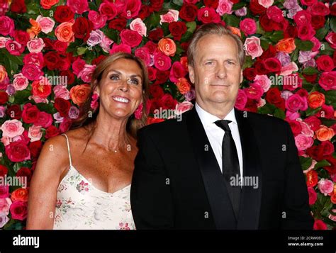 Kathleen rosemary treado and jeff daniels hi-res stock photography and