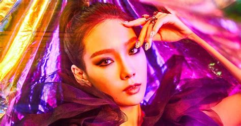 6 Shocking Times Taeyeon Got Hot And Sexy On Stage Koreaboo